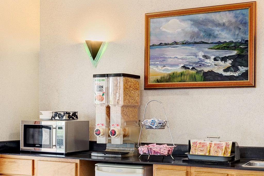 Express Inn Индианаполис Екстериор снимка